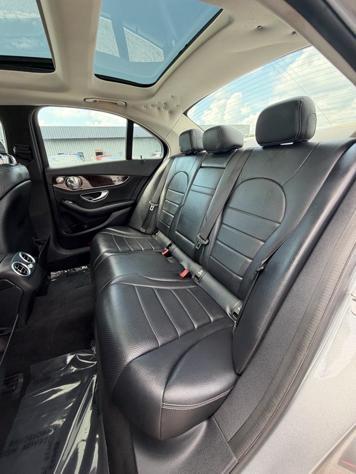 Mercedes-Benz C-Class 4dr Sdn C 300 4MATIC 2015