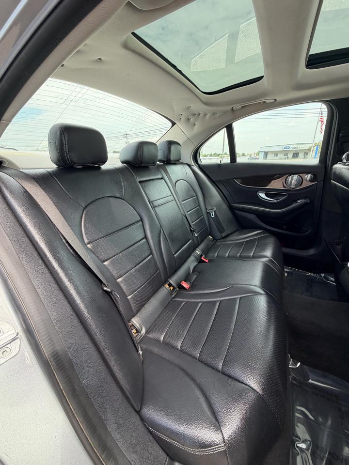 Mercedes-Benz C-Class 4dr Sdn C 300 4MATIC 2015
