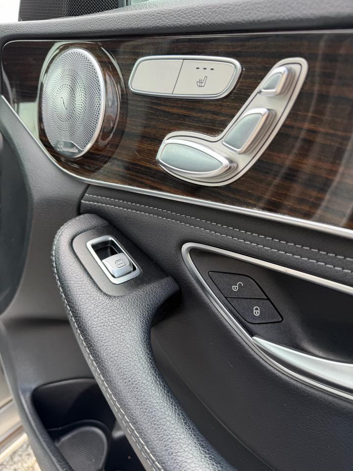 Mercedes-Benz C-Class 4dr Sdn C 300 4MATIC 2015