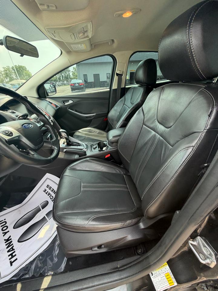 Ford Focus 5dr HB Titanium 2014