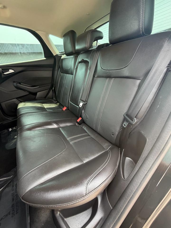 Ford Focus 5dr HB Titanium 2014