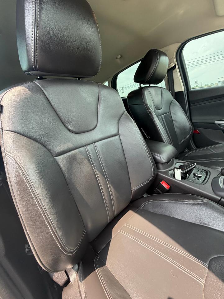 Ford Focus 5dr HB Titanium 2014