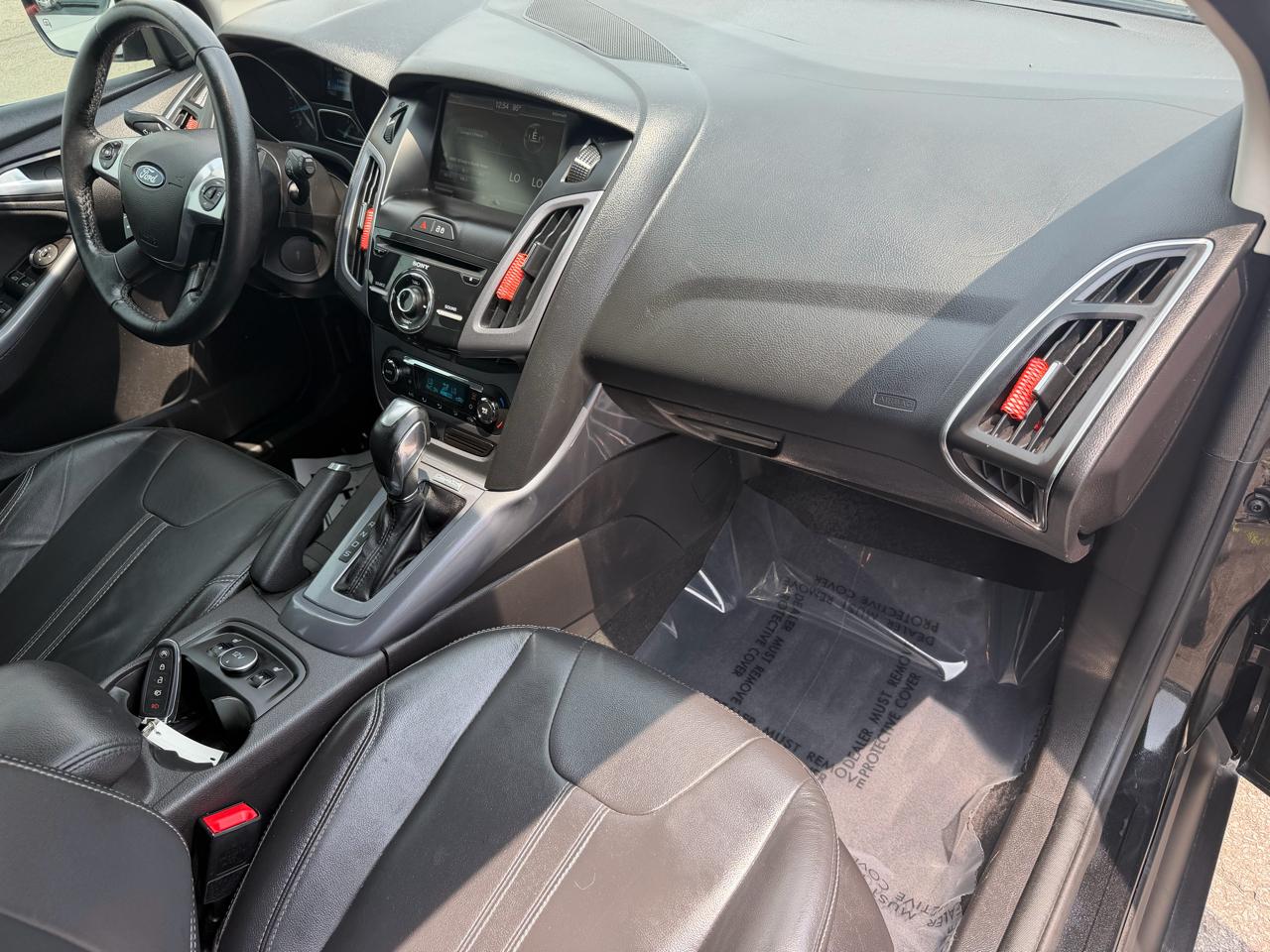Ford Focus 5dr HB Titanium 2014