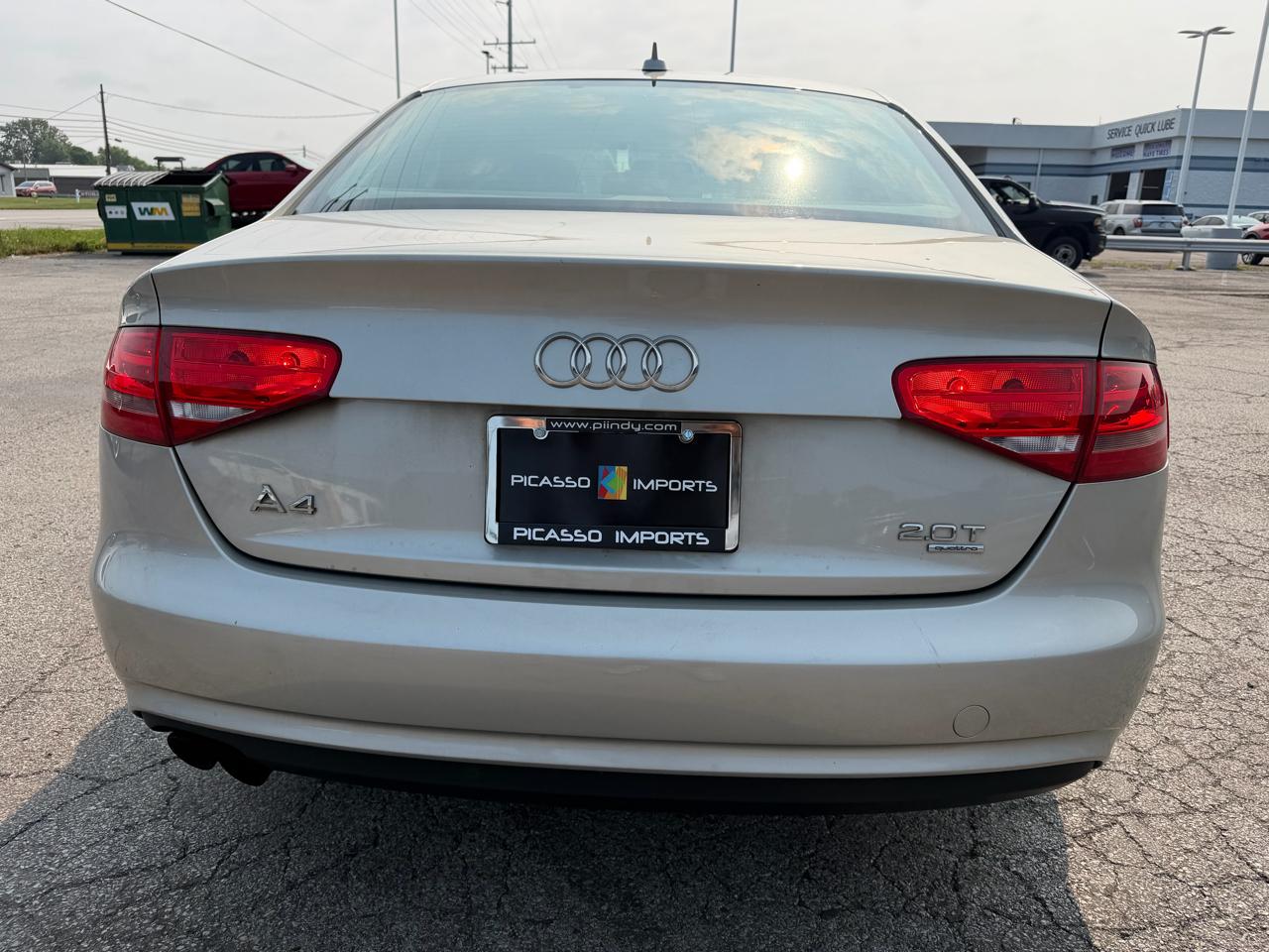 Audi A4 4dr Sdn Auto quattro 2.0T Premium 2014