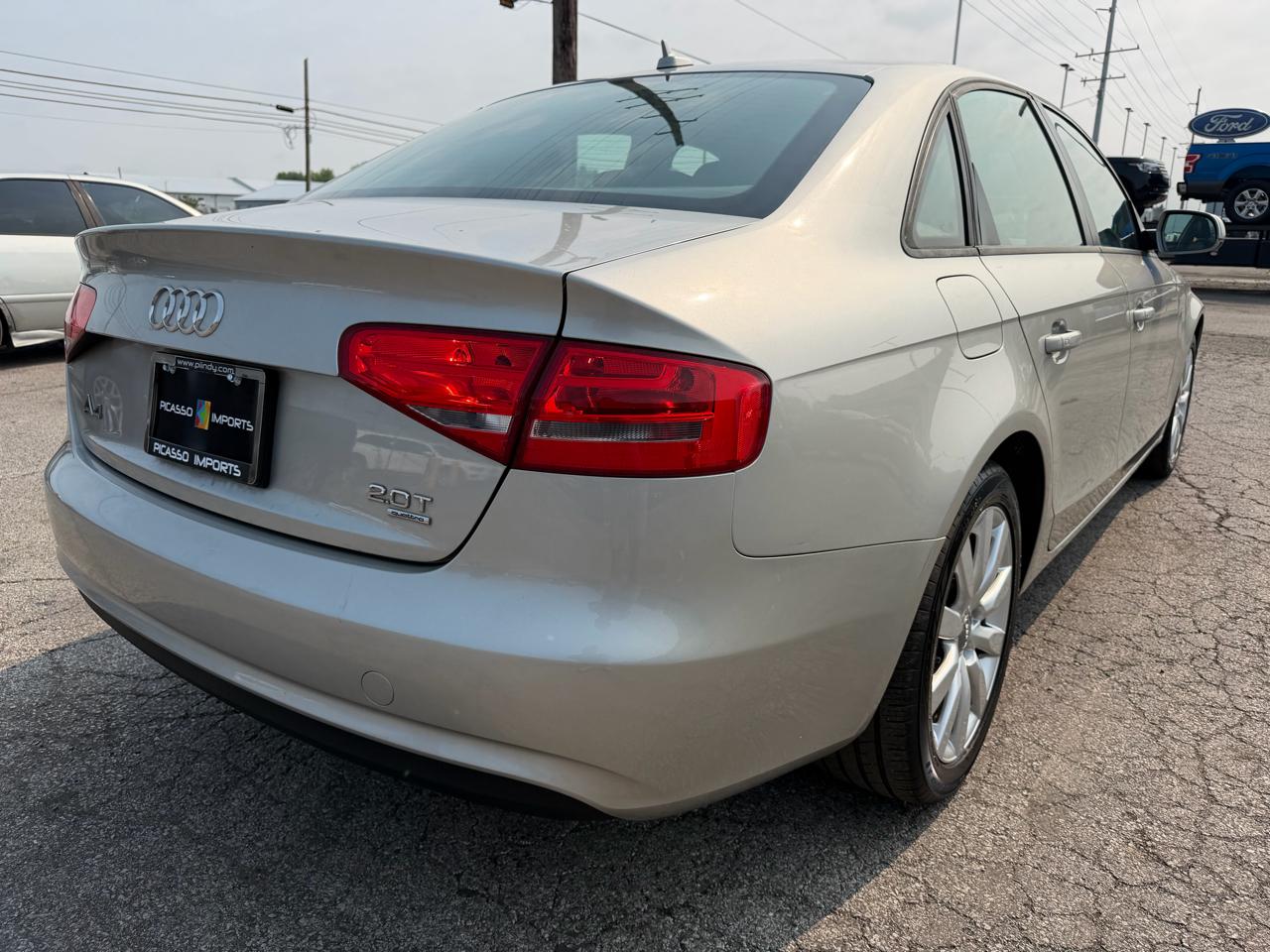 Audi A4 4dr Sdn Auto quattro 2.0T Premium 2014