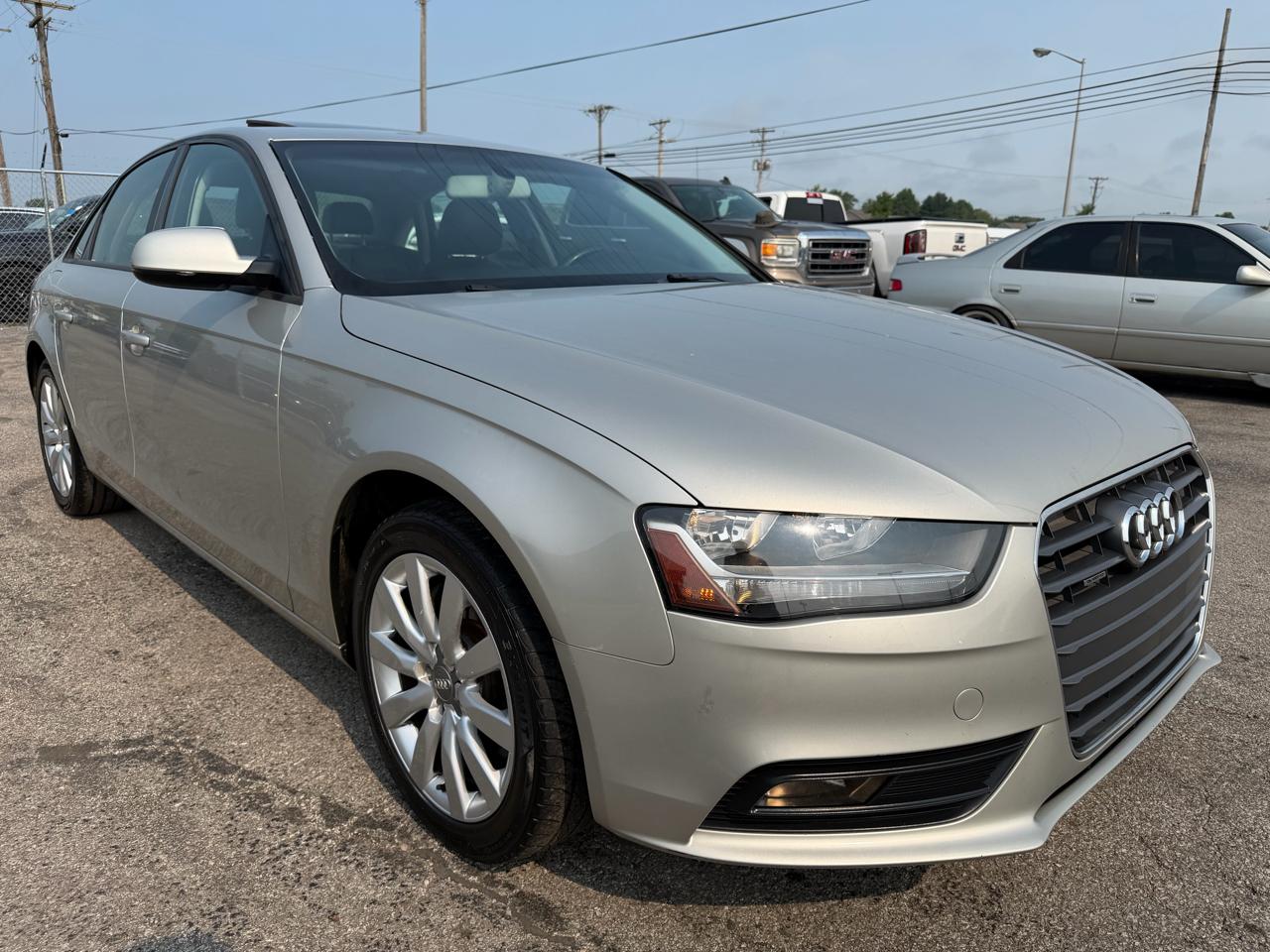 Audi A4 4dr Sdn Auto quattro 2.0T Premium 2014