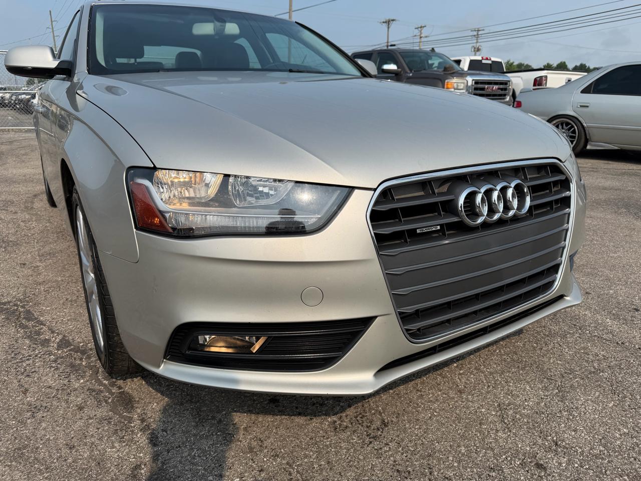 Audi A4 4dr Sdn Auto quattro 2.0T Premium 2014
