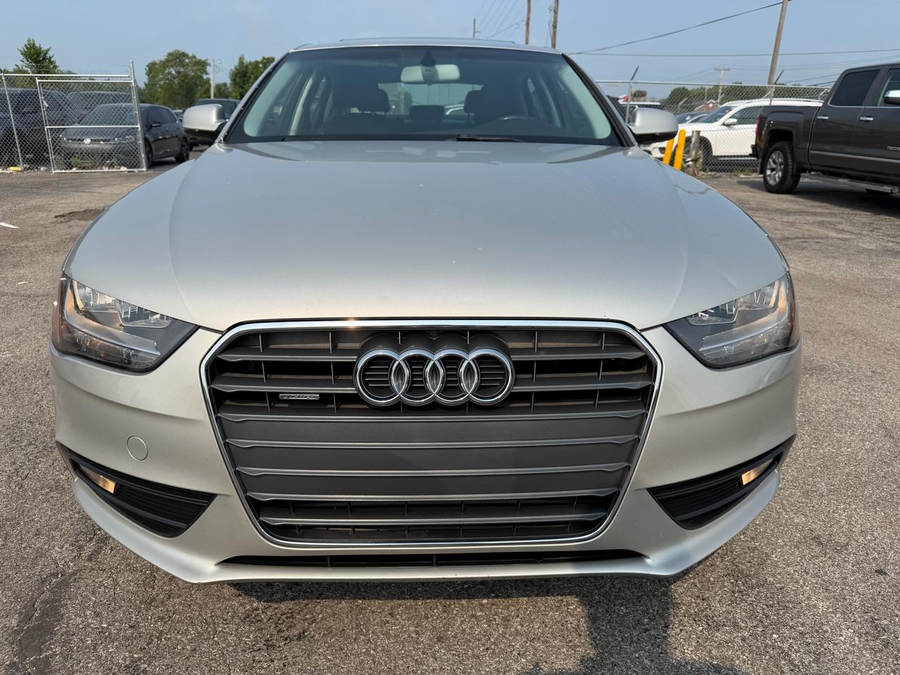 Audi A4 4dr Sdn Auto quattro 2.0T Premium 2014