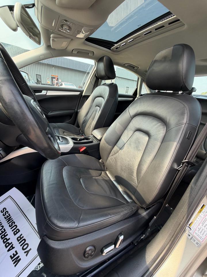 Audi A4 4dr Sdn Auto quattro 2.0T Premium 2014
