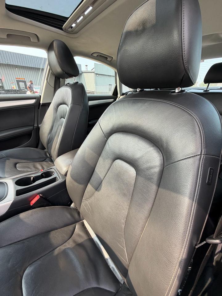 Audi A4 4dr Sdn Auto quattro 2.0T Premium 2014