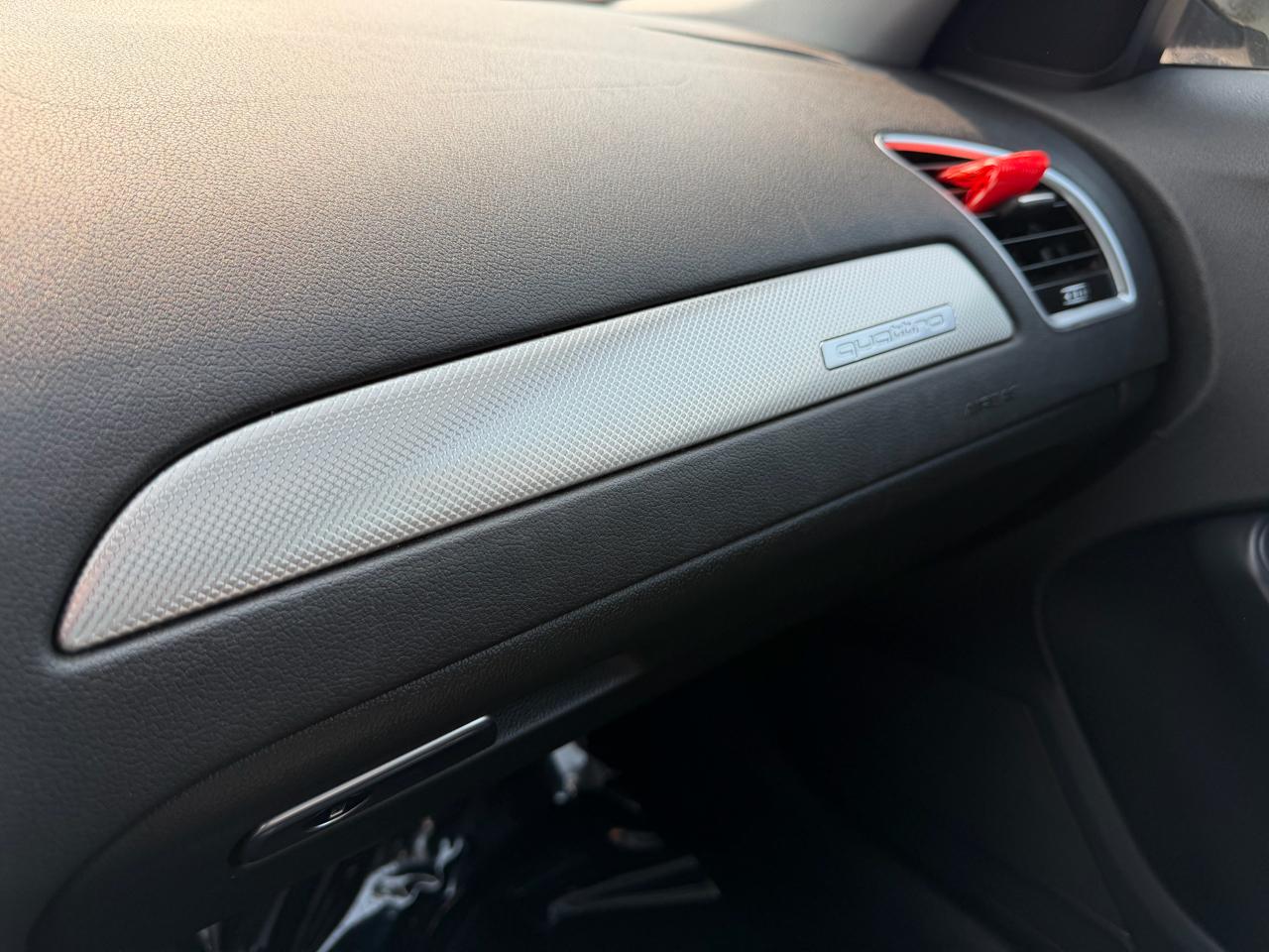 Audi A4 4dr Sdn Auto quattro 2.0T Premium 2014