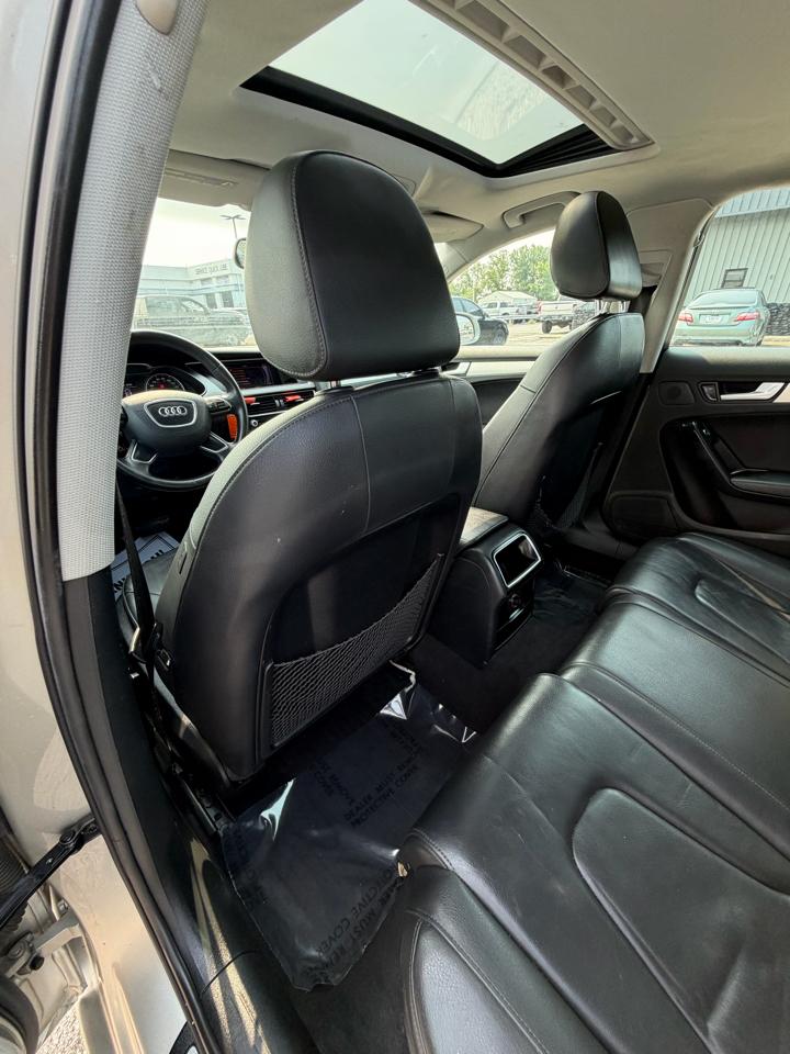 Audi A4 4dr Sdn Auto quattro 2.0T Premium 2014