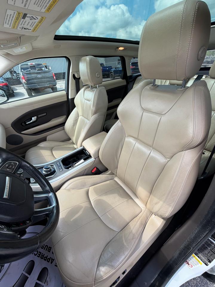 Land Rover Range Rover Evoque 5 Door SE 2017