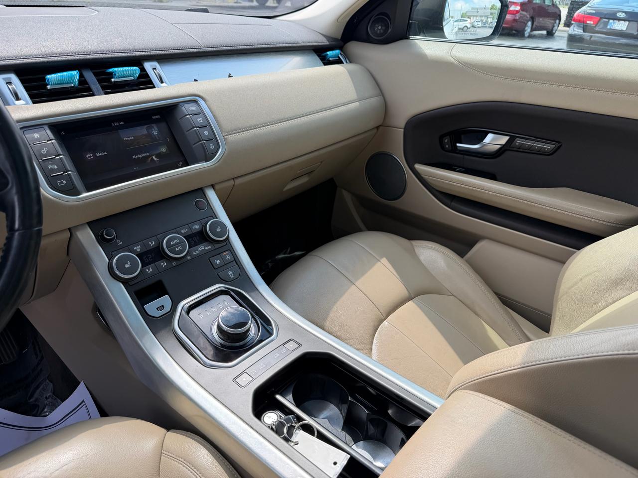 Land Rover Range Rover Evoque 5 Door SE 2017
