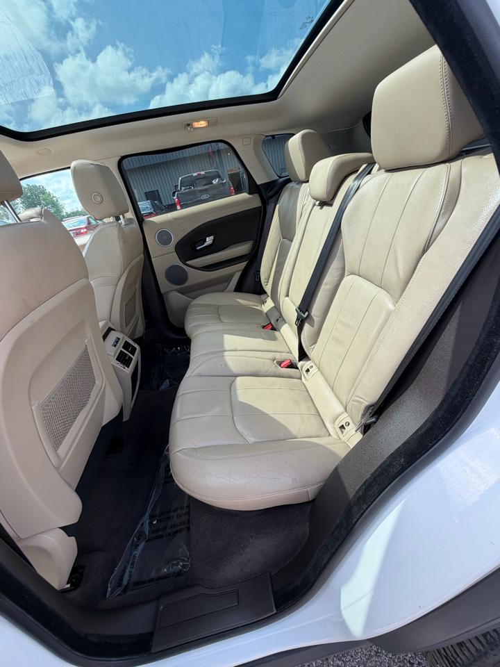 Land Rover Range Rover Evoque 5 Door SE 2017