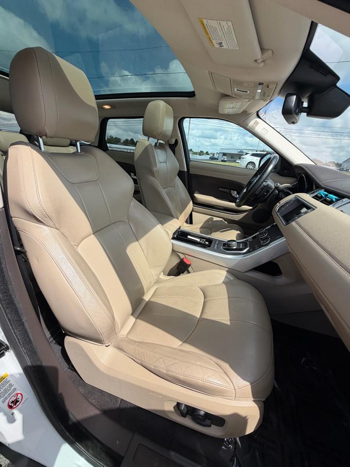 Land Rover Range Rover Evoque 5 Door SE 2017