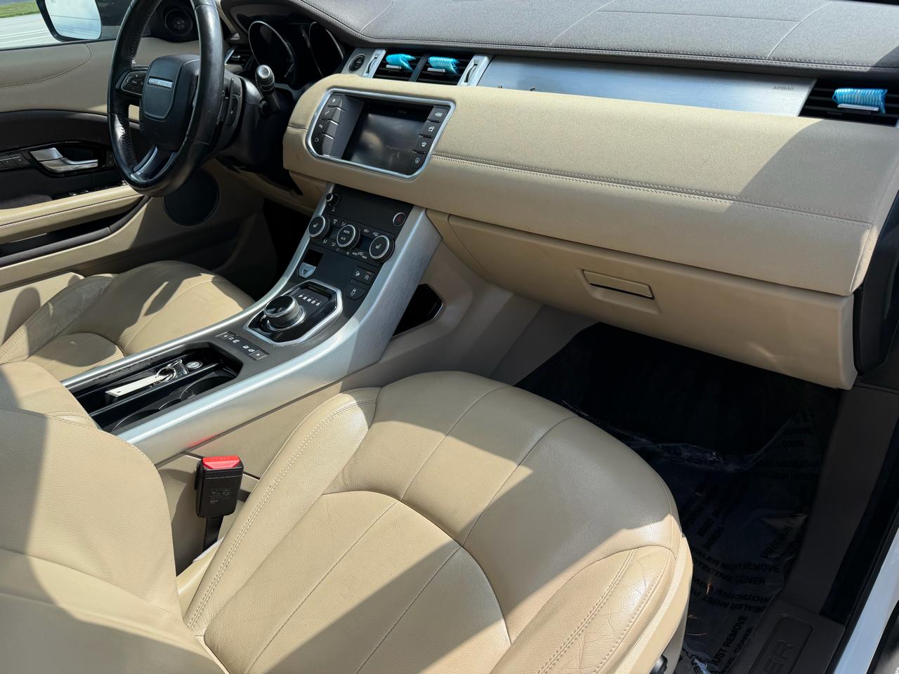 Land Rover Range Rover Evoque 5 Door SE 2017