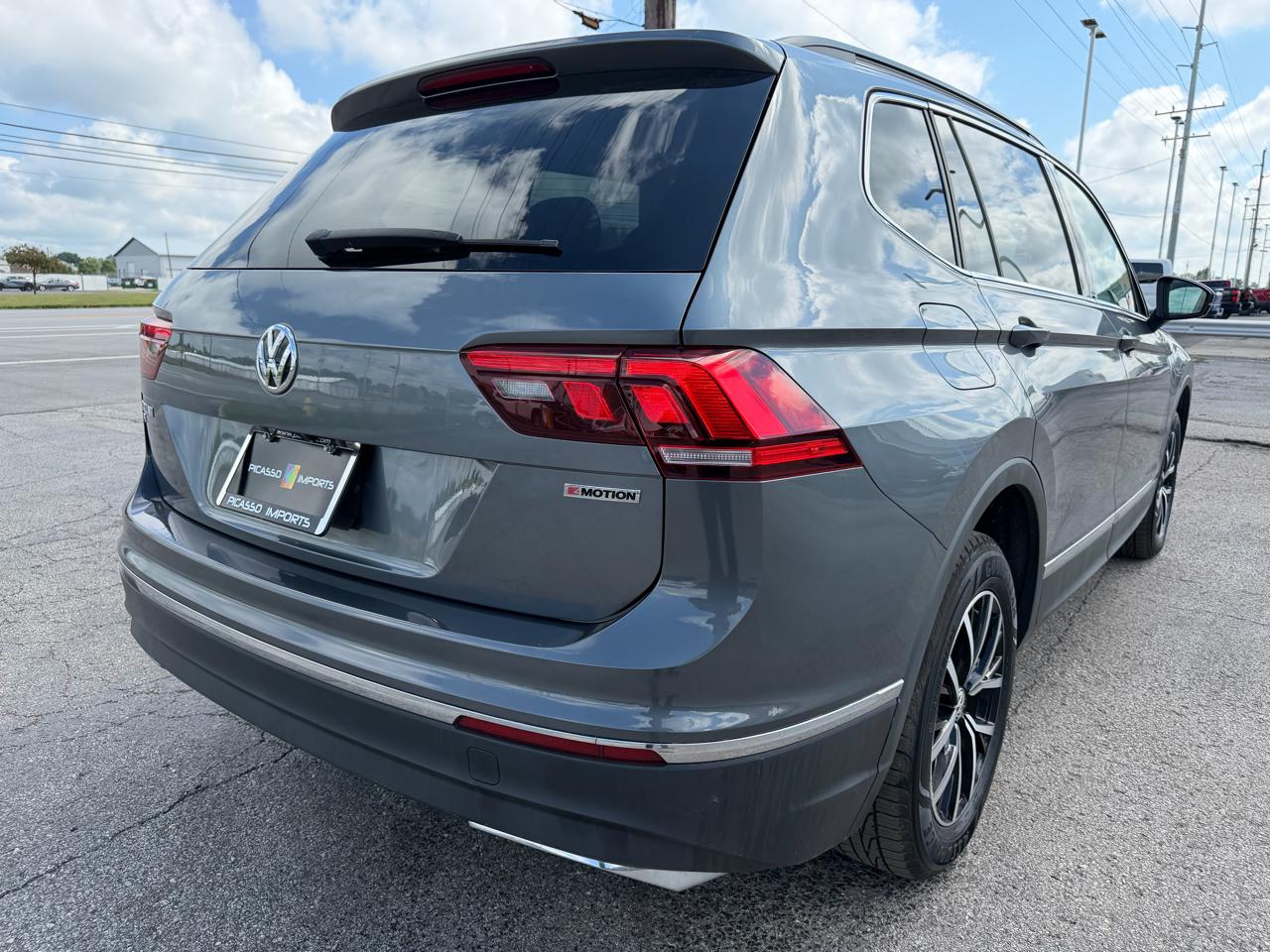 Volkswagen Tiguan 2.0T SE R-Line Black 4MOTION 2021