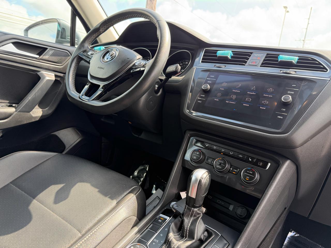 Volkswagen Tiguan 2.0T SE R-Line Black 4MOTION 2021