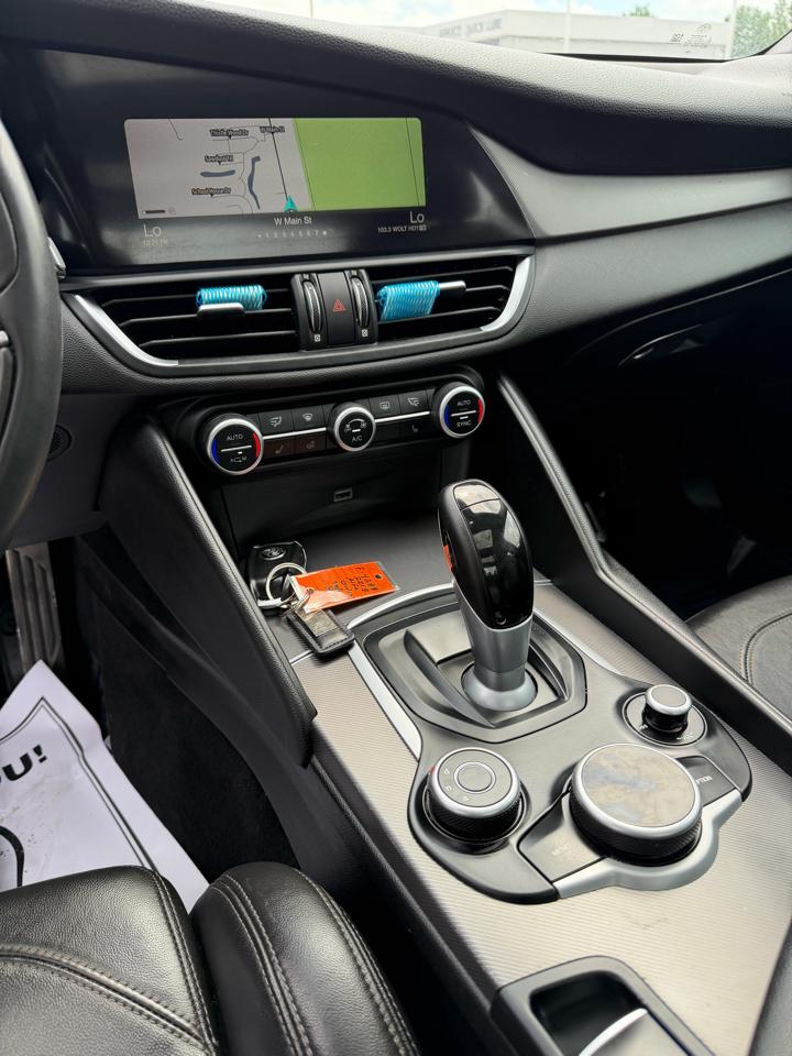 Alfa Romeo Giulia Ti Sport RWD 2018