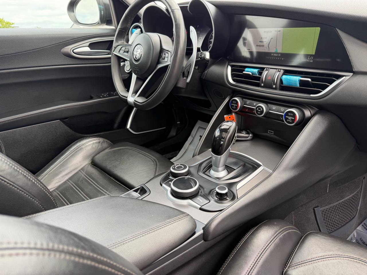 Alfa Romeo Giulia Ti Sport RWD 2018