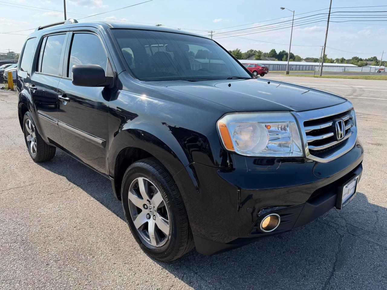 Honda Pilot 2WD 4dr Touring w/RES & Navi 2012