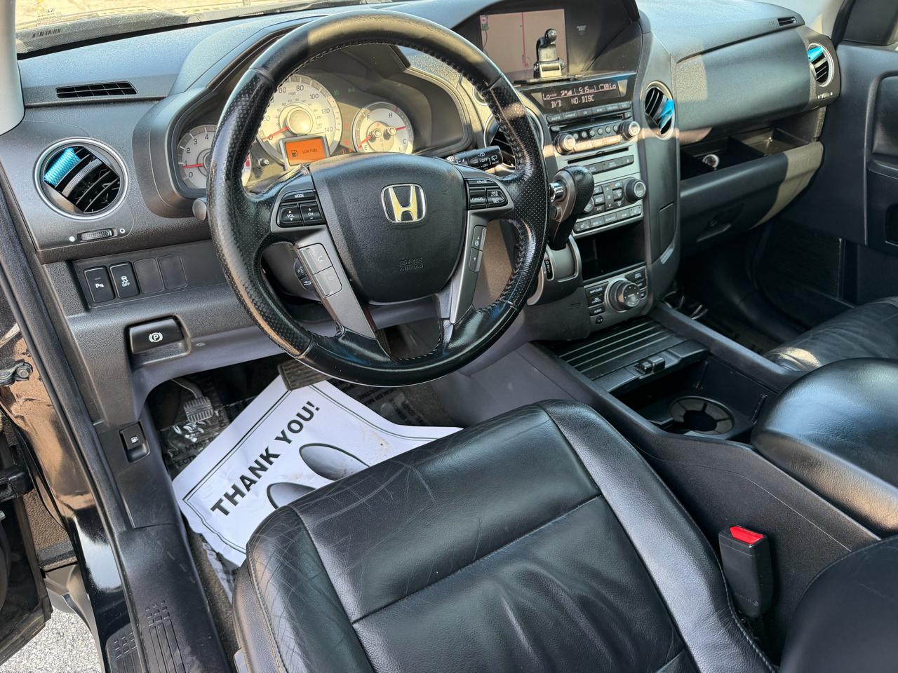 Honda Pilot 2WD 4dr Touring w/RES & Navi 2012