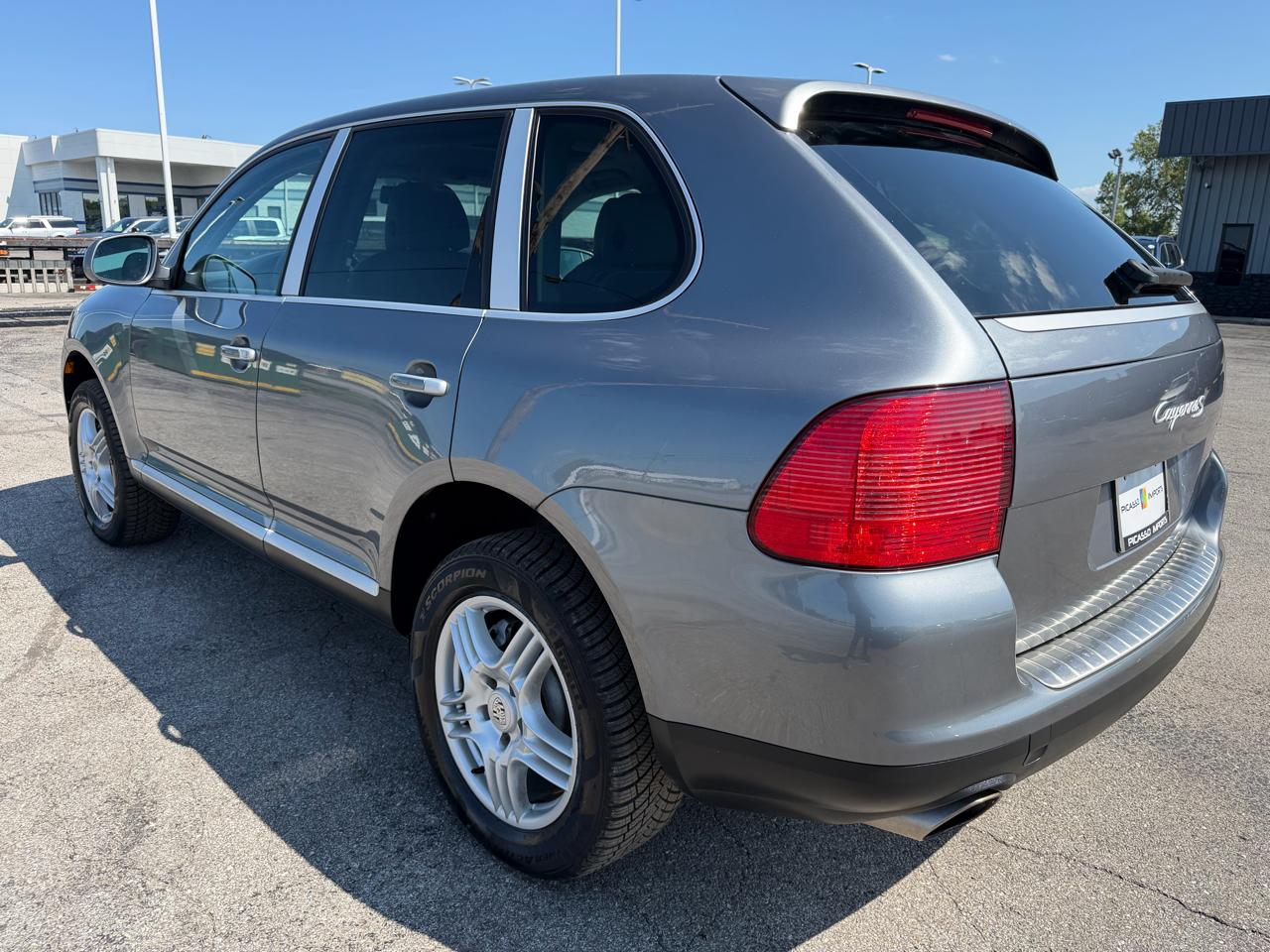 Porsche Cayenne 4dr S 2004