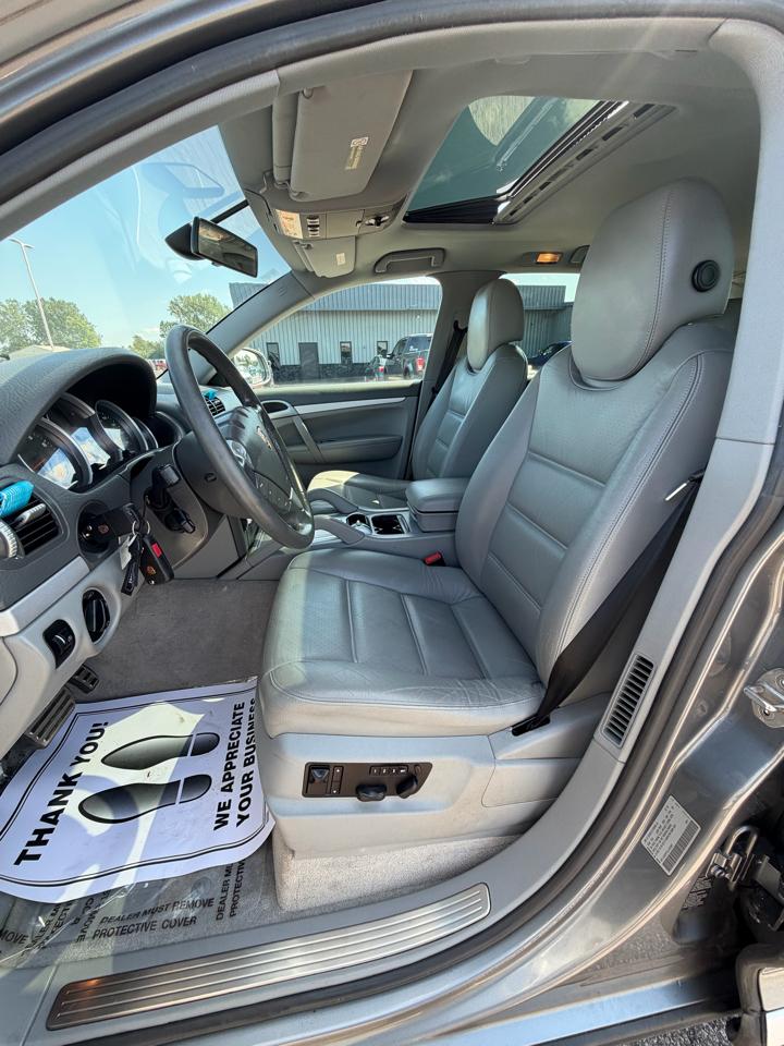 Porsche Cayenne 4dr S 2004