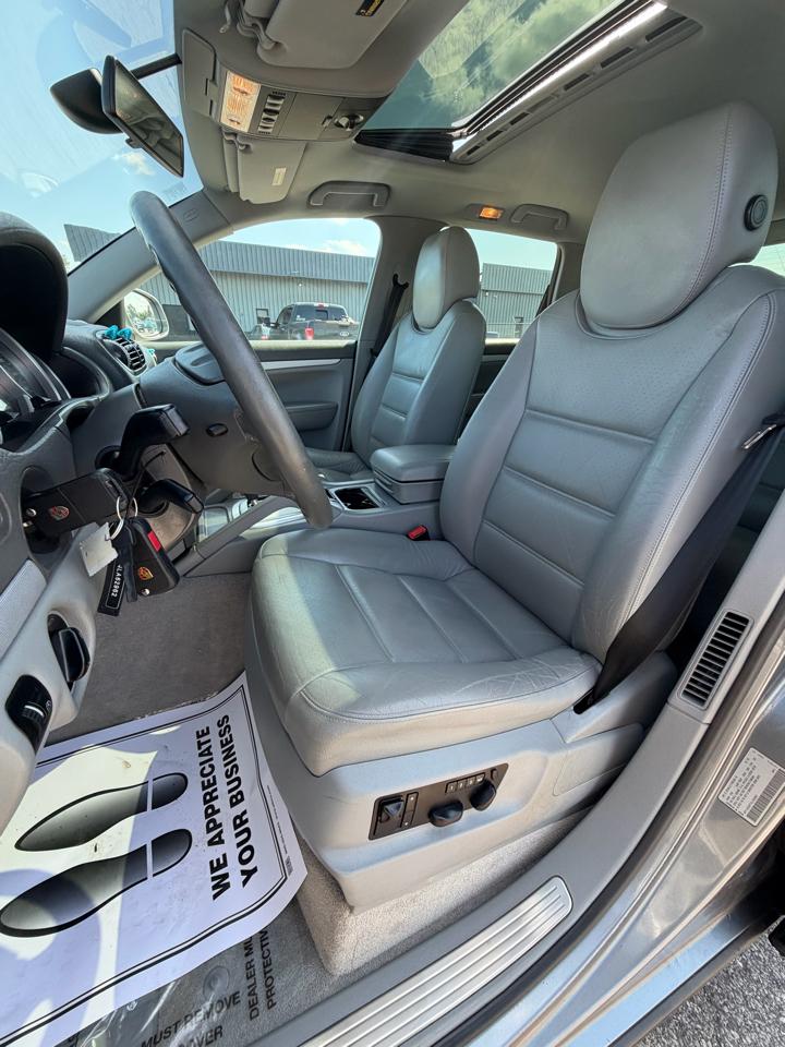 Porsche Cayenne 4dr S 2004