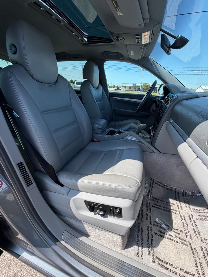 Porsche Cayenne 4dr S 2004