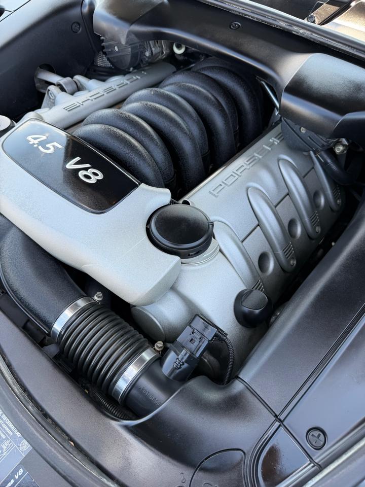 Porsche Cayenne 4dr S 2004