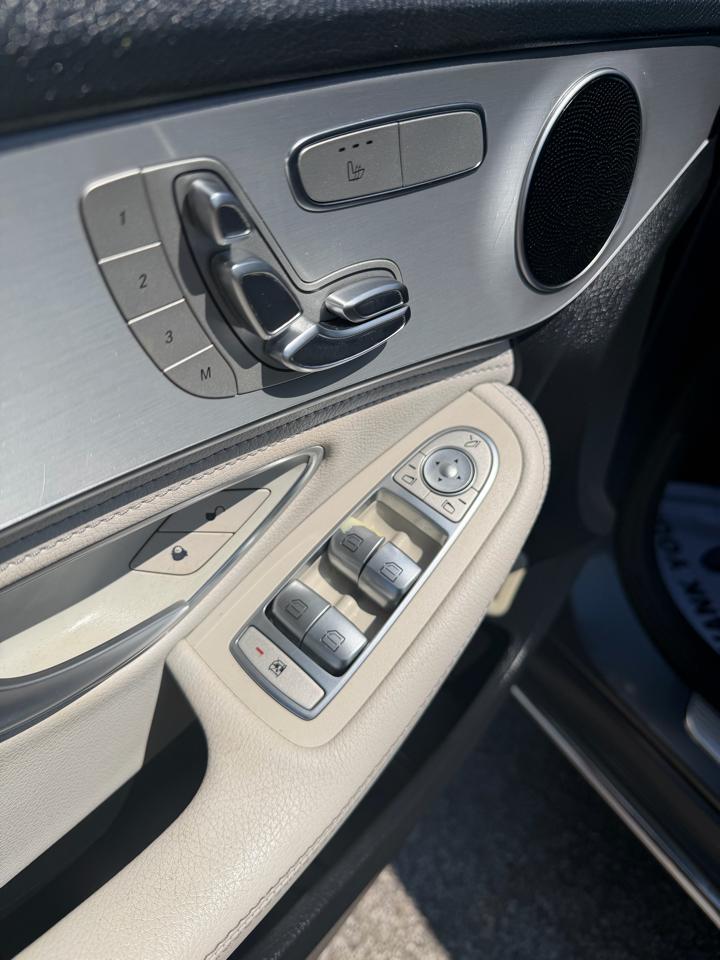 Mercedes-Benz C-Class 4dr Sdn C 300 RWD 2015