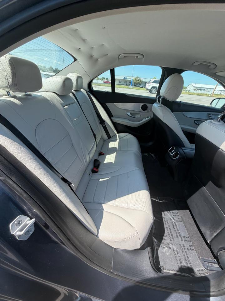 Mercedes-Benz C-Class 4dr Sdn C 300 RWD 2015