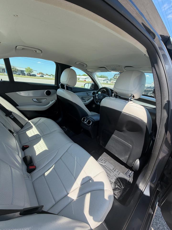 Mercedes-Benz C-Class 4dr Sdn C 300 RWD 2015