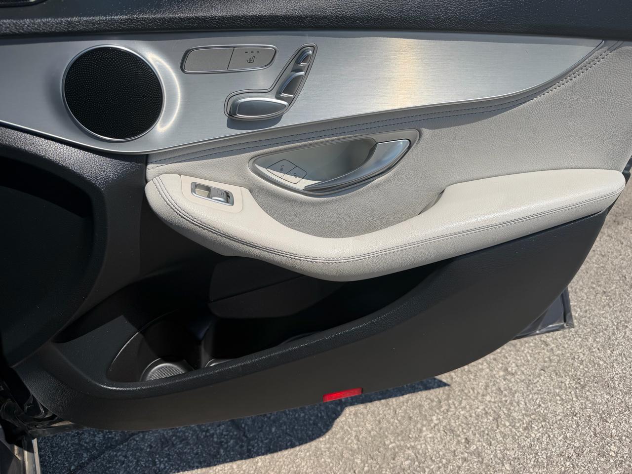 Mercedes-Benz C-Class 4dr Sdn C 300 RWD 2015