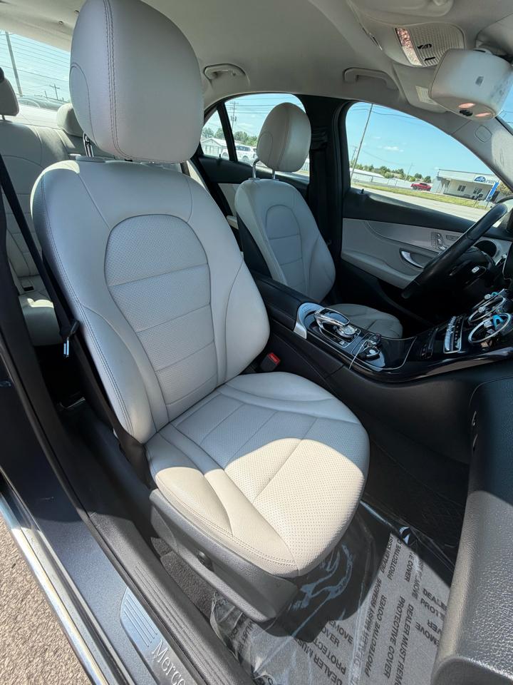 Mercedes-Benz C-Class 4dr Sdn C 300 RWD 2015