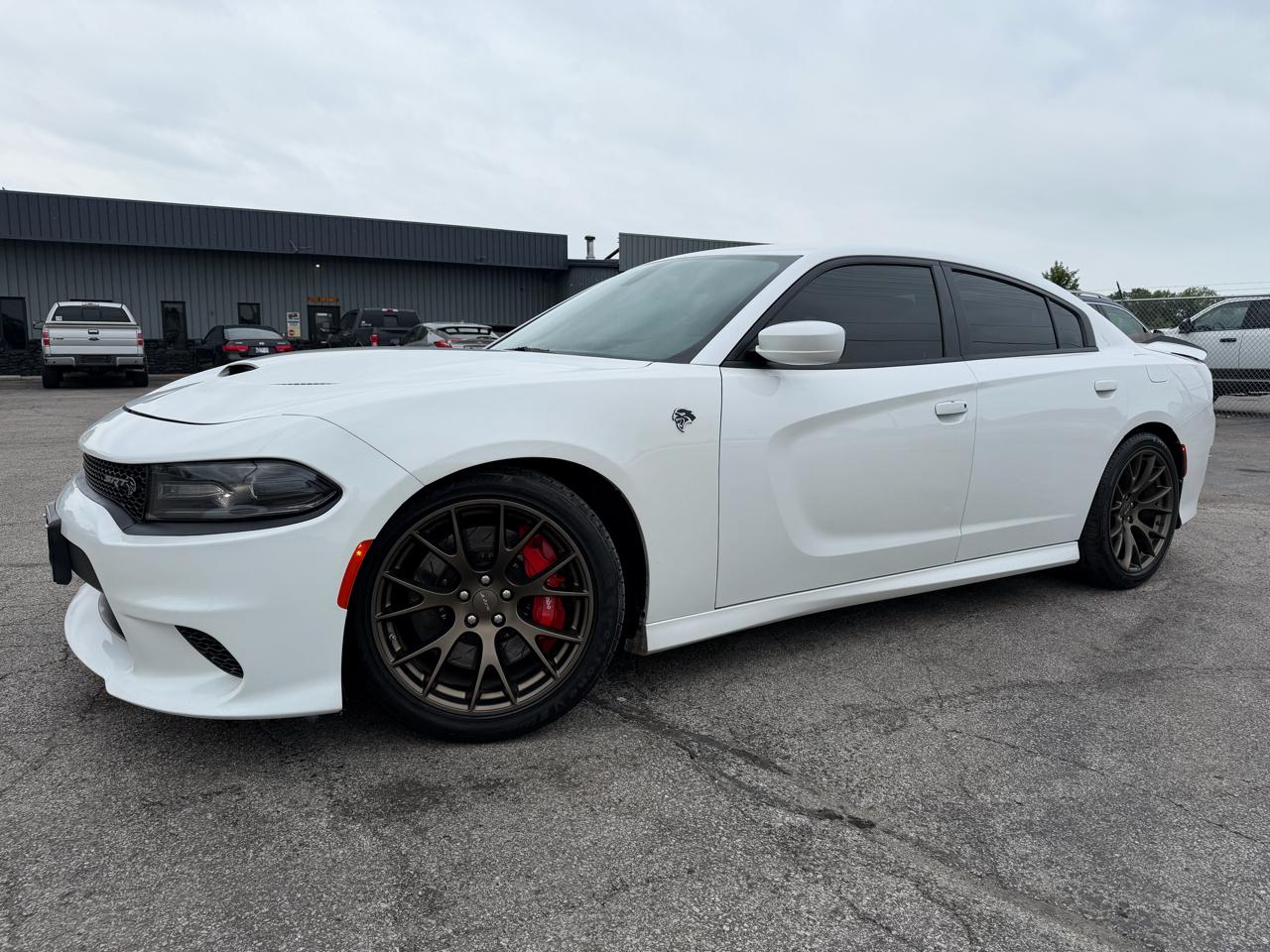 Dodge Charger 4dr Sdn SRT Hellcat RWD 2016