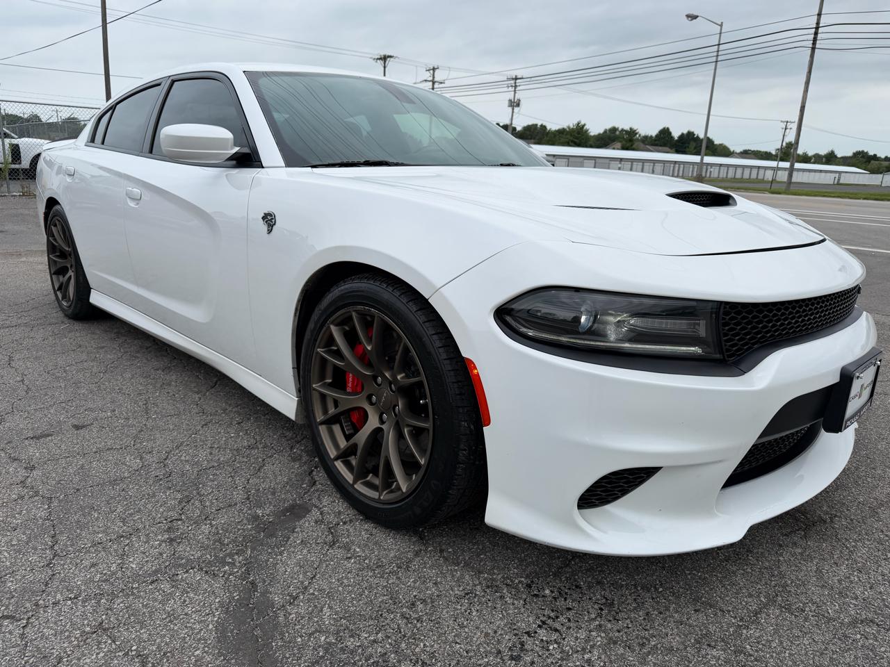 Dodge Charger 4dr Sdn SRT Hellcat RWD 2016