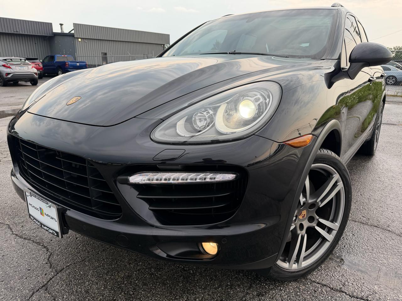 Porsche Cayenne AWD 4dr Turbo 2013