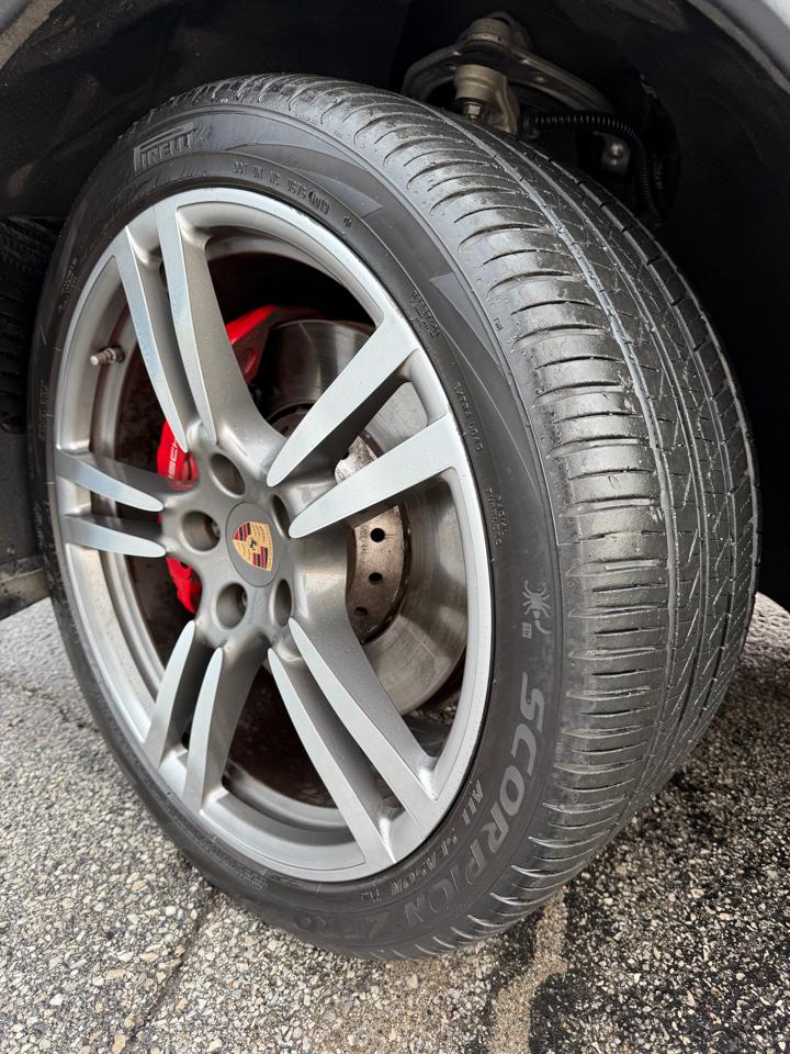 Porsche Cayenne AWD 4dr Turbo 2013