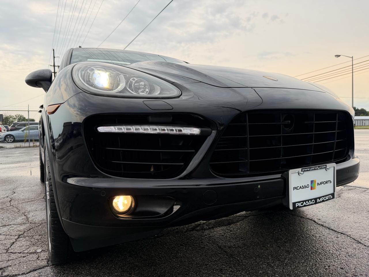 Porsche Cayenne AWD 4dr Turbo 2013