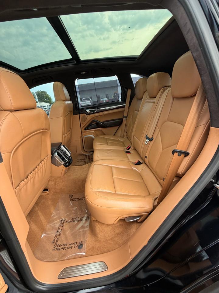Porsche Cayenne AWD 4dr Turbo 2013