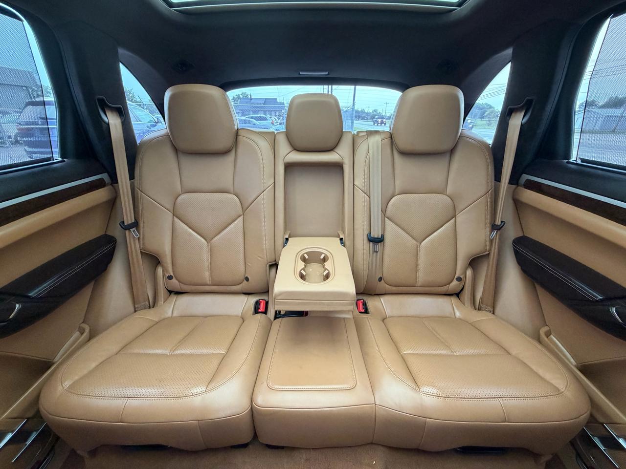Porsche Cayenne AWD 4dr Turbo 2013