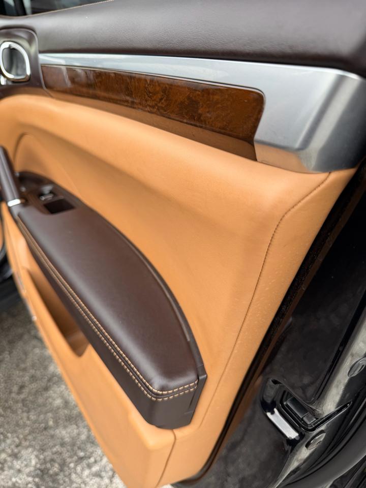 Porsche Cayenne AWD 4dr Turbo 2013