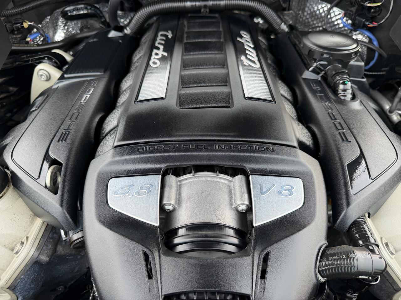 Porsche Cayenne AWD 4dr Turbo 2013