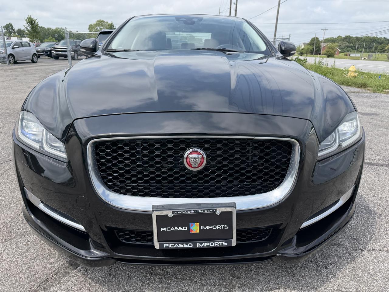 Jaguar XJ XJ R-Sport RWD 2018