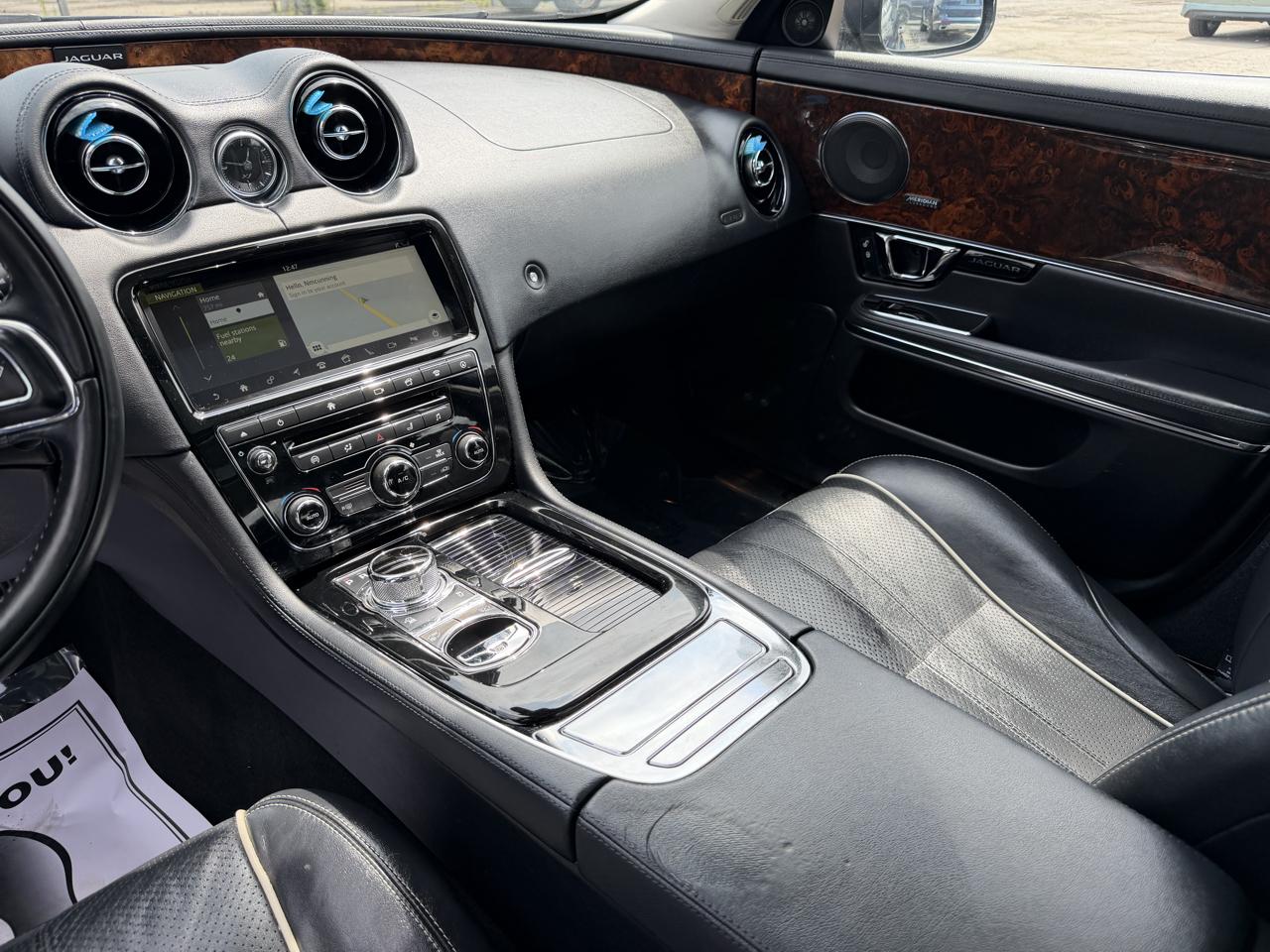 Jaguar XJ XJ R-Sport RWD 2018