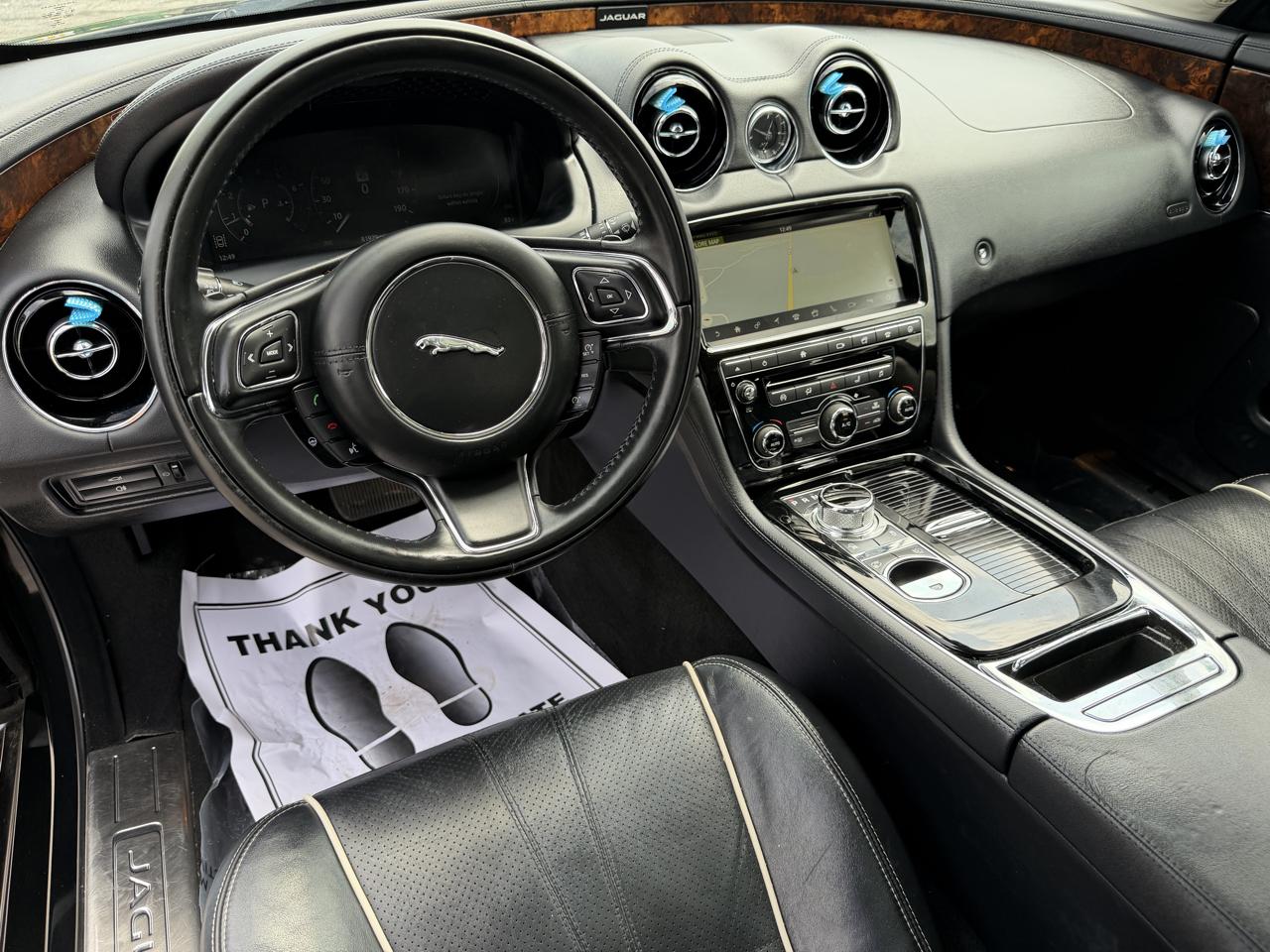 Jaguar XJ XJ R-Sport RWD 2018