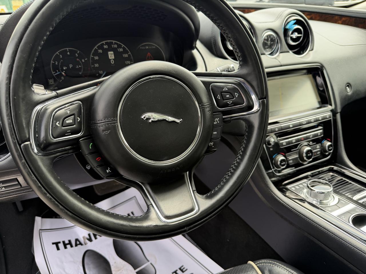Jaguar XJ XJ R-Sport RWD 2018